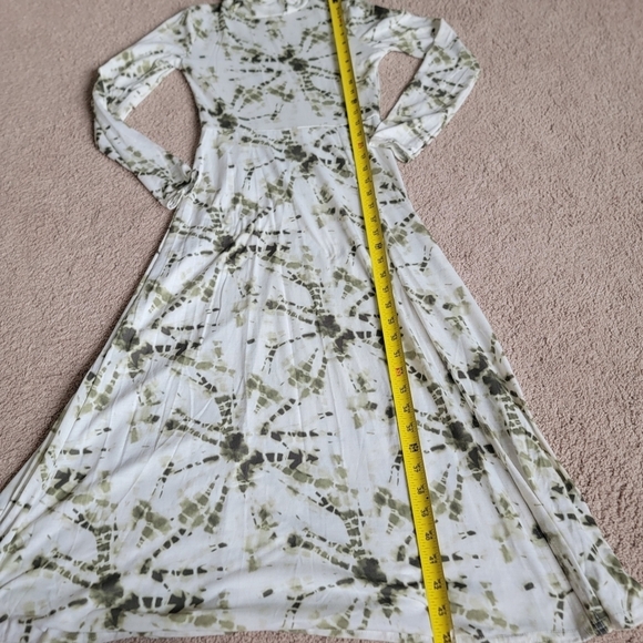 Pretty Little Things Tie Dye Dress 2 - Picture 5 of 10